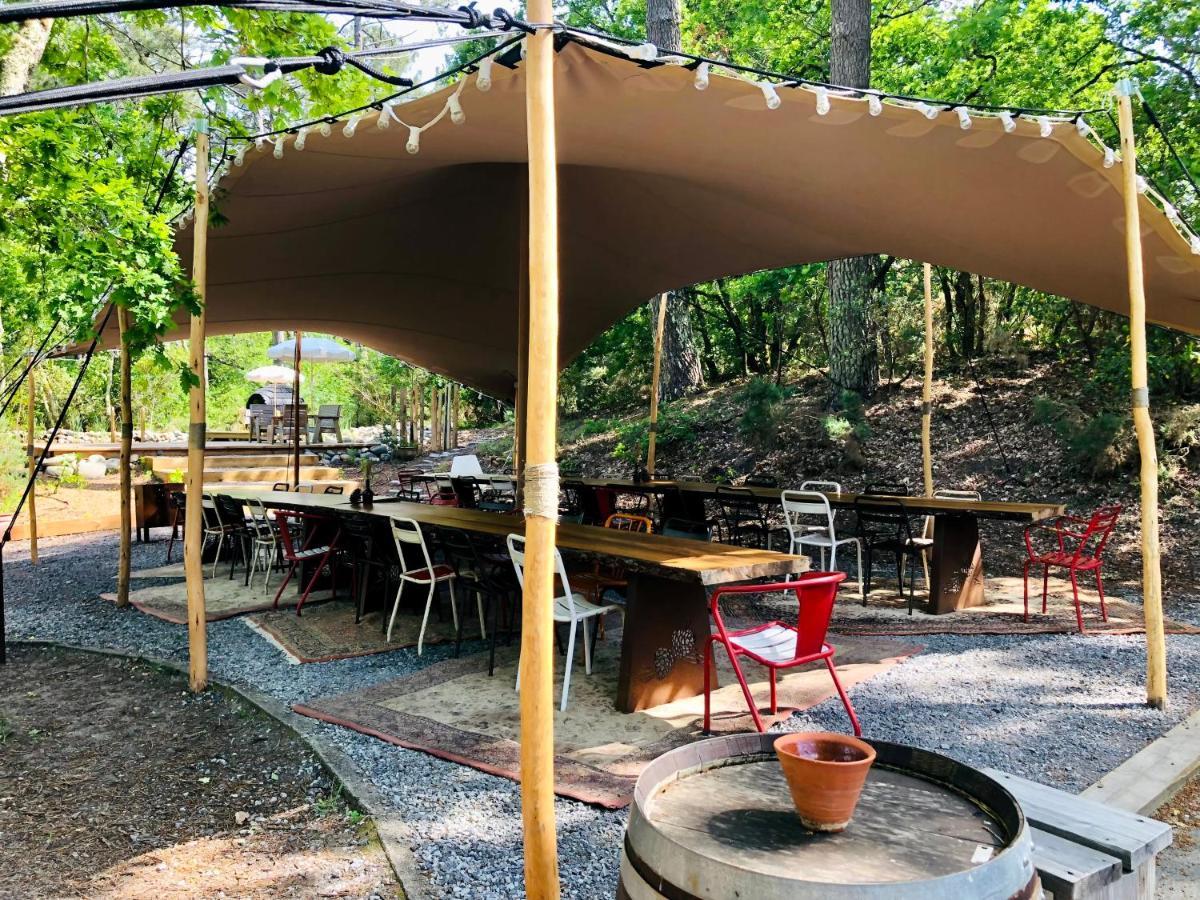 라테스트드뷔크 Le Domaine De La Montagnette 빌라 외부 사진